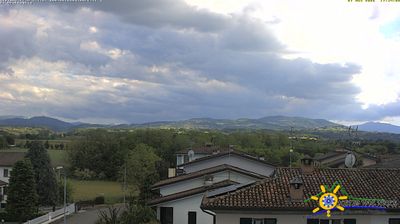 immagine della webcam nei dintorni di Farini: webcam Grazzano Visconti