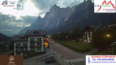 immagine della webcam nei dintorni di Calalzo di Cadore: webcam San Vito di Cadore