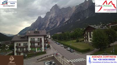 immagine della webcam nei dintorni di Pianaz: webcam San Vito di Cadore