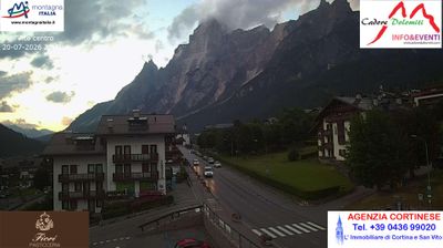 immagine della webcam nei dintorni di Zoldo Alto: webcam San Vito di Cadore