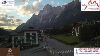 immagine della webcam nei dintorni di Lorenzago di Cadore: webcam San Vito di Cadore