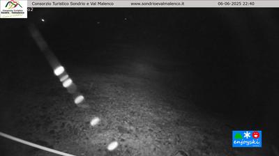 immagine della webcam nei dintorni di Val Masino: webcam Lanzada
