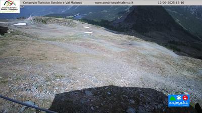immagine della webcam nei dintorni di Val Masino: webcam Lanzada