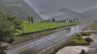 immagine della webcam nei dintorni di Val di Mello: webcam Forcola