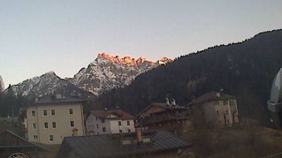 immagine della webcam nei dintorni di Canale d'Agordo: webcam Caviola