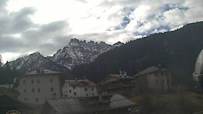 immagine della webcam nei dintorni di Passo di Cereda: webcam Caviola
