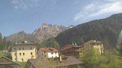immagine della webcam nei dintorni di Colle Santa Lucia: webcam Caviola