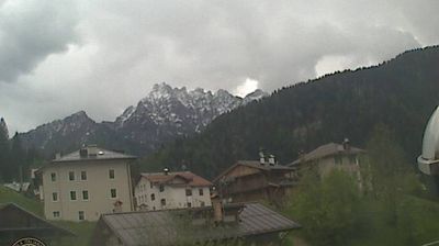 immagine della webcam nei dintorni di Passo di Cereda: webcam Caviola