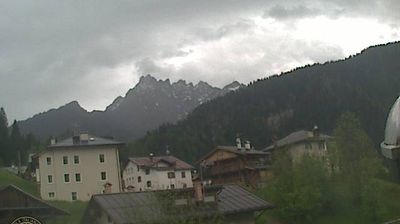 immagine della webcam nei dintorni di San Martino di Castrozza: webcam Caviola