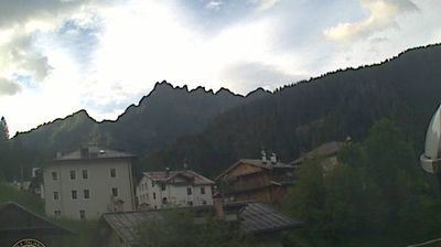 immagine della webcam nei dintorni di Pale di San Martino: webcam Caviola