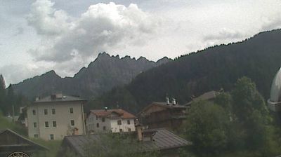immagine della webcam nei dintorni di Pianaz: webcam Caviola