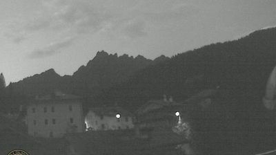 immagine della webcam nei dintorni di Colle Santa Lucia: webcam Caviola