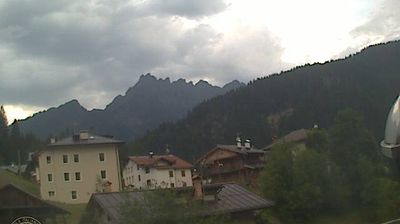 immagine della webcam nei dintorni di Masare': webcam Caviola