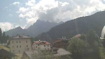 immagine della webcam nei dintorni di Passo San Pellegrino: webcam Caviola