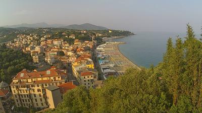 immagine della webcam nei dintorni di Arenzano: webcam Celle Ligure