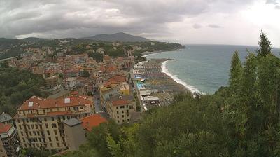 immagine della webcam nei dintorni di Albisola Superiore: webcam Celle Ligure