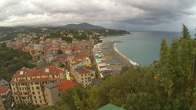 immagine della webcam nei dintorni di Arenzano: webcam Celle Ligure