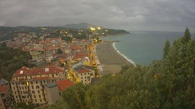 immagine della webcam nei dintorni di Noli: webcam Celle Ligure