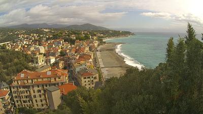 immagine della webcam nei dintorni di Voze: webcam Celle Ligure