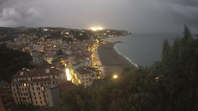 immagine della webcam nei dintorni di Arenzano: webcam Celle Ligure