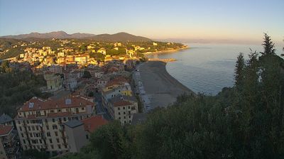 immagine della webcam nei dintorni di Noli: webcam Celle Ligure