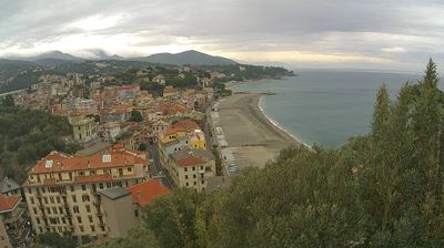 immagine della webcam nei dintorni di Spotorno: webcam Celle Ligure