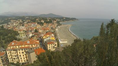 immagine della webcam nei dintorni di Albisola Superiore: webcam Celle Ligure