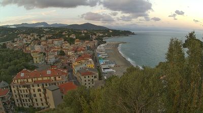 immagine della webcam nei dintorni di Pra: webcam Varazze