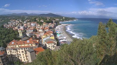 immagine della webcam nei dintorni di Sestri Ponente: webcam Varazze