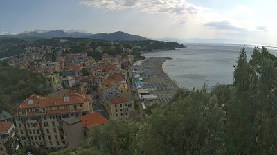 immagine della webcam nei dintorni di Albisola Superiore: webcam Celle Ligure