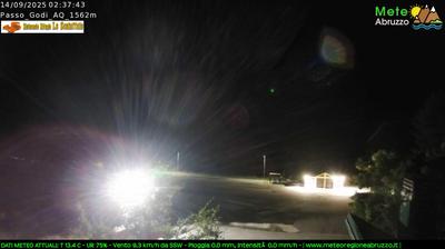 immagine della webcam nei dintorni di Bisegna: webcam Monte Pratello