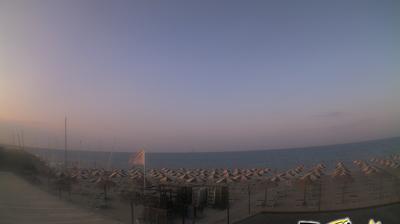 immagine della webcam nei dintorni di Porto Corsini: webcam Punta Marina
