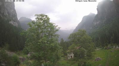 immagine della webcam nei dintorni di San Giacomo Filippo: webcam Valmasino