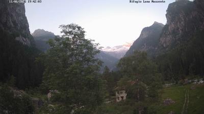 immagine della webcam nei dintorni di Lanzada: webcam Valmasino