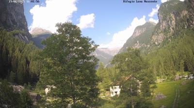 immagine della webcam nei dintorni di Montagna in Valtellina: webcam Valmasino