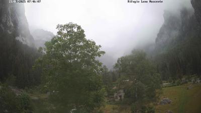 immagine della webcam nei dintorni di Val di Mello: webcam Valmasino