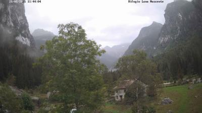 immagine della webcam nei dintorni di Val Masino: webcam Valmasino