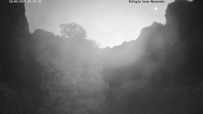 immagine della webcam nei dintorni di San Giacomo Filippo: webcam Valmasino