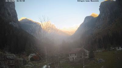 immagine della webcam nei dintorni di Chiesa in Valmalenco: webcam Valmasino