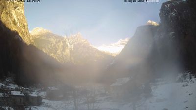 immagine della webcam nei dintorni di Val Masino: webcam Valmasino