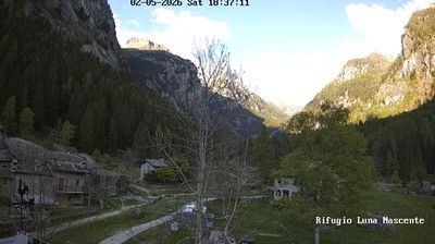 immagine della webcam nei dintorni di San Giacomo Filippo: webcam Val Masino
