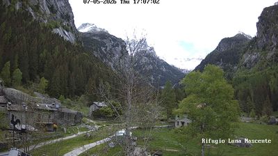 immagine della webcam nei dintorni di Albaredo per San Marco: webcam Val Masino