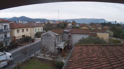 immagine della webcam nei dintorni di Montopoli in Val d'Arno: webcam Montecatini Terme