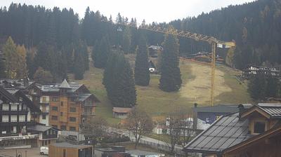 immagine della webcam nei dintorni di Carisolo: webcam Rifugio Viviani