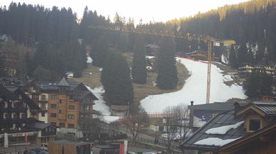 immagine della webcam nei dintorni di Sant'Antonio di Mavignola: webcam Rifugio Viviani