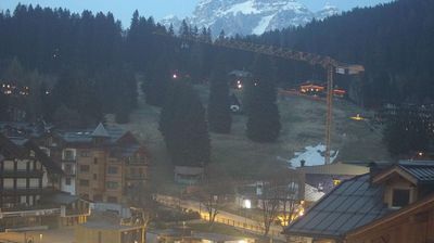 immagine della webcam nei dintorni di Molveno: webcam Rifugio Viviani