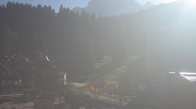 immagine della webcam nei dintorni di Ghiacciaio Presena: webcam Rifugio Viviani