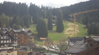 immagine della webcam nei dintorni di Passo Tonale: webcam Rifugio Viviani