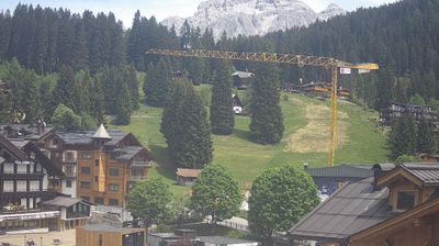 immagine della webcam nei dintorni di Marilleva: webcam Rifugio Viviani