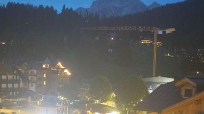 immagine della webcam nei dintorni di Dimaro Folgarida: webcam Rifugio Viviani